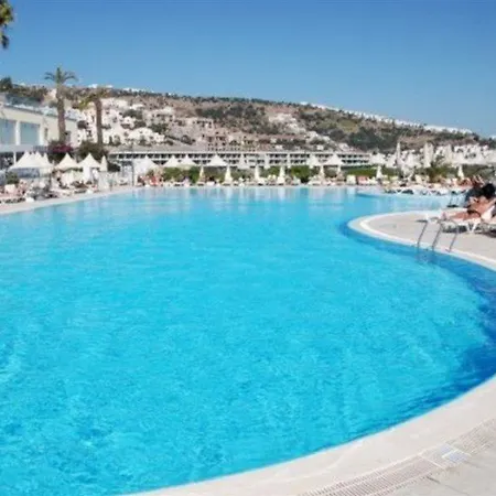 Baia Bodrum Hotel 5*