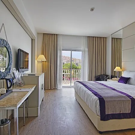 Hotel Baia Bodrum Hotel 5*